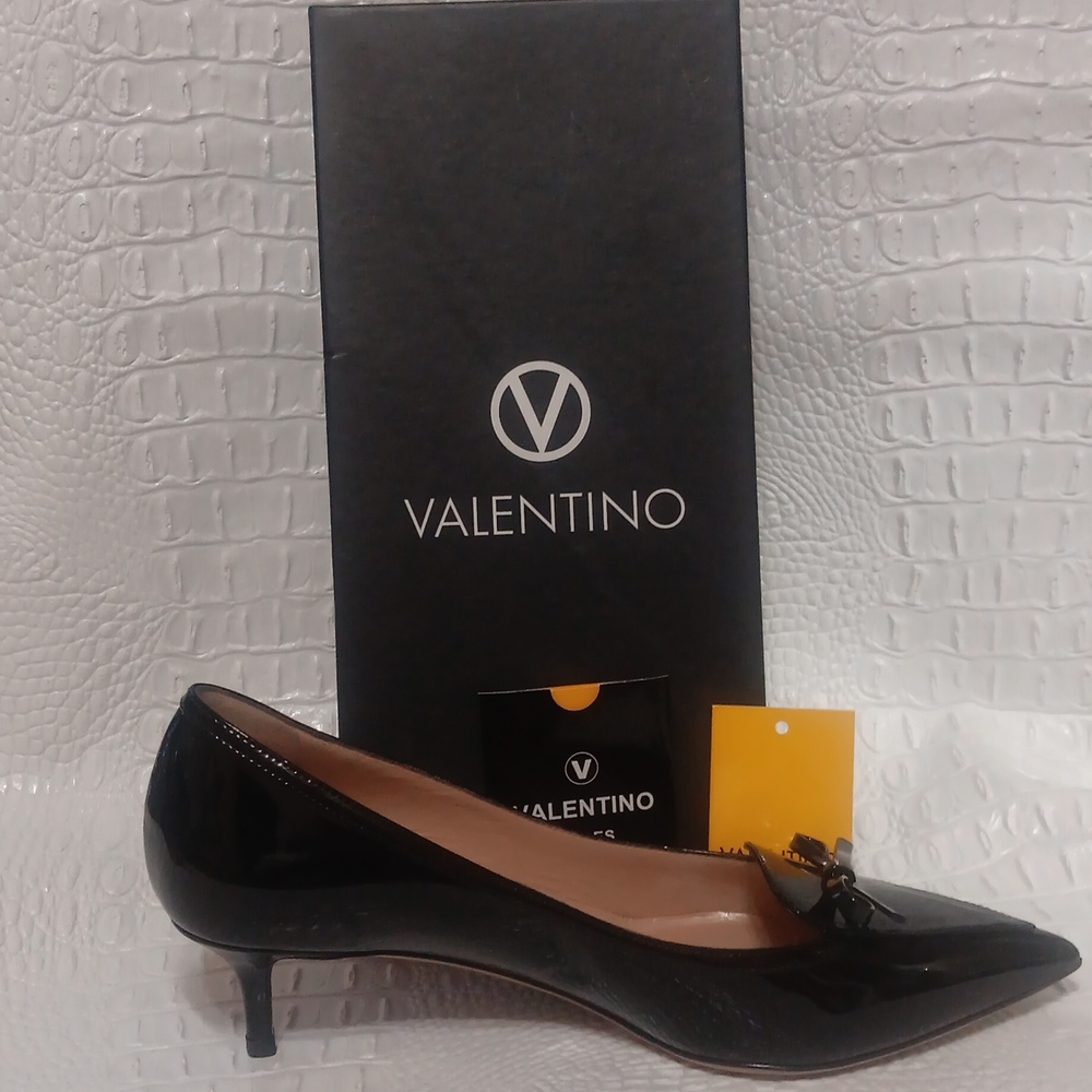 Valentino Garavani Black Patent Pointed Toe Kitten Heel Pumps